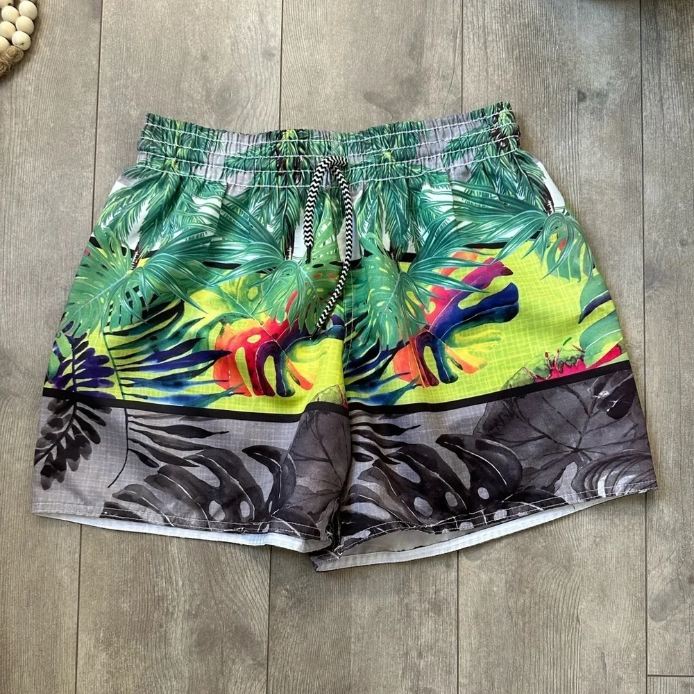 Boutique Tropical Print Boys Swim Trunks Shorts Vibrant Size XL Like New